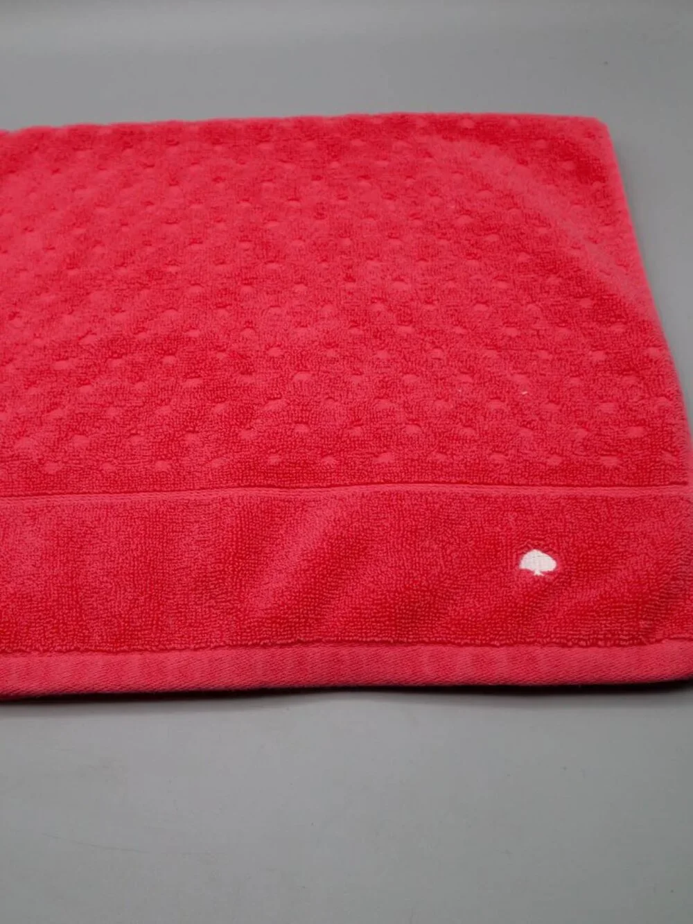 Kate Spade Cotton Terry Bathroom Hand Towel Fuschia Pink Embroidered Logo